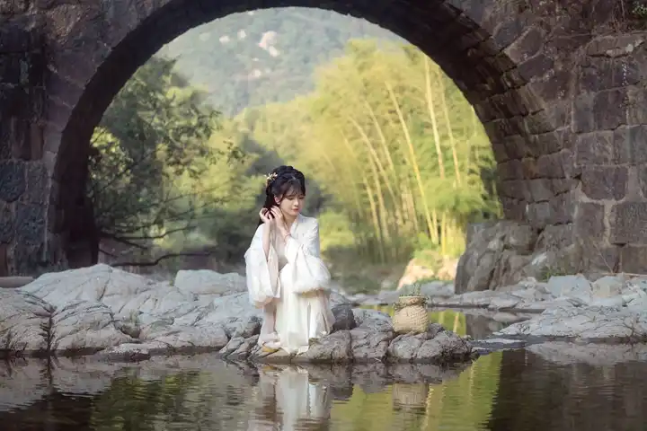 Y128 采茶少女 木骨-[22+1P／751MB]