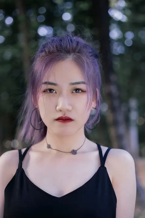 Y131 不受束缚 无[31+1P／280MB]