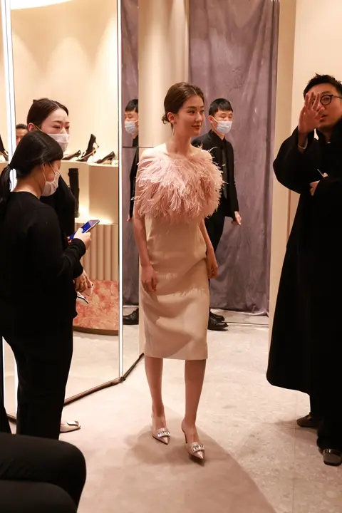 M575 乔欣代言塞乔罗西138p-11m